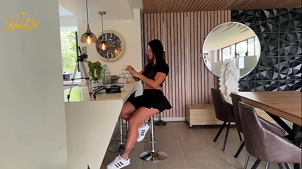 Español de tatuajes y bien dotado me folla en mi propia casa-SALOMÉ GIL-PARTE 1